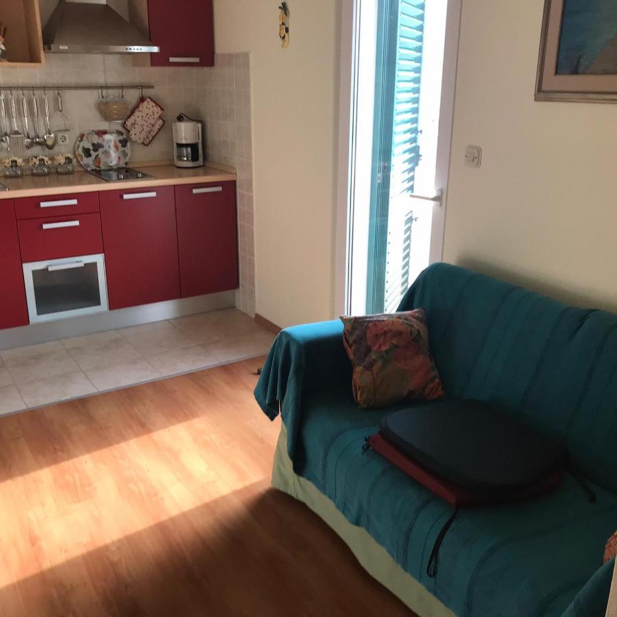 Apartmani Katarina Bol Exteriör bild