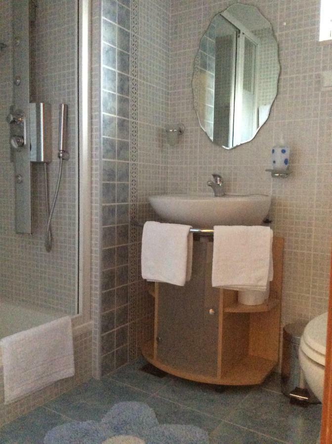 Apartmani Katarina Bol Exteriör bild